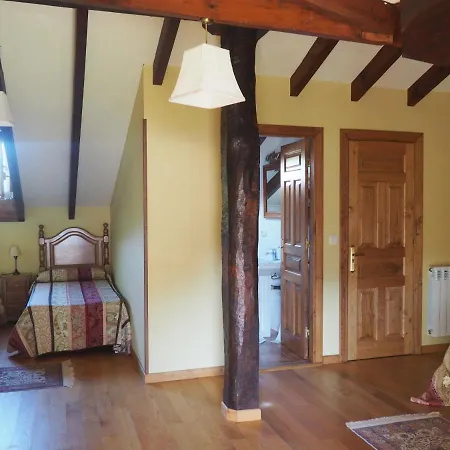 Country house Casa Rural La Roza 1 Panes