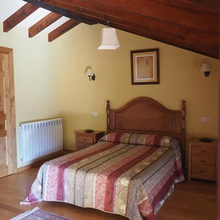 Country house Casa Rural La Roza 1