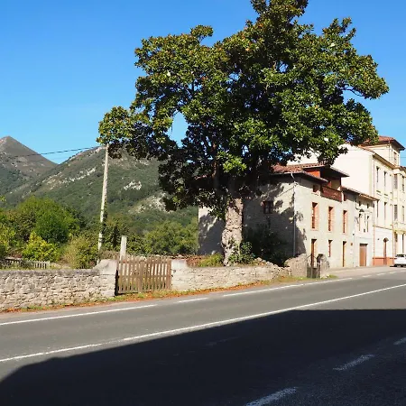 Casa Rural La Roza 1 *